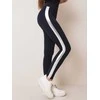 Tamprės-tamsiai mėlynos