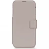 „Decoded Leather Detachable Wallet“ – apsauginis odinis dėklas, skirtas „iPhone 17 Pro“, suderinamas su „MagSafe“ (iš vientiso molio)