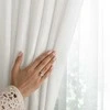 Užuolaida su klostėmis kreminės spalvos viskozės audinio