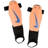 Vaikiškos futbolo blauzdų apsaugos Nike Charge, oranžinės, DX4610 852