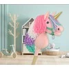 Vienaragis ant lazdos Hobby Horse rožinis su spalvota karčiene ir auksiniu ragu