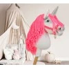 Vienaragis Hobby Horse lazdoje su neonine rožine karčiene ir sidabriniu ragu