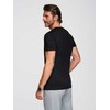 Vyriški V-NECK marškinėliai su elastanu - juodi
