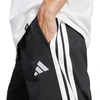 Vyriškos „adidas 3-Stripes Tricot“ tiesaus kirpimo kelnės atvira apačia, juodos, JI8802