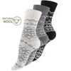 Dovanų rinkinys moteriai: Nowo® šlepetės su avies vilna, Vincent Creation® vilnonės kojinės (3 poros) ir kvapioji žvakė