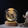Bez Marki Lampka nocna LED szklana kula 3D Księżyc USB 6 cm