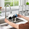 BUTELIŲ ŠEPETĖLIS 2 VIENETĖS 33 CM NAILONINĖ KEMPINĖ MEDIENA ERGONOMIKAI ILGA