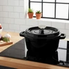 Emaliuotas ketaus puodas su dangčiu HAGE 4L 24 cm juoda indukcinė orkaitė