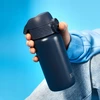 Gertuvė Gourde - ION8 - Ash Navy - Nerūdijantis plienas - 400 ml - Vandeniui atspari ir be BPA
