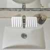 Maišytuvo išleidimo kilimėlis, maišytuvo laikiklis, lašelių padėklas, indų muilas, kempinė, balta