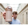 Mažas termosinis puodelis KAMBUKKA ETNA CINNAMON TRAVEL kavai ir arbatai, 300 ml.