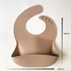Milababy Lankstus silikoninis seilinukas su dubeniu, seilinukas su kišene, minkštas vanduo