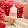 Mombella stiklinis kūdikių buteliukas nuo pilvo dieglių Classic Ivory 180ml