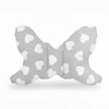 PATOGI KELIONIŲ PAGALVĖ BUTTERFLY ANTISKURKĖ BabyUniverse 32x24cm