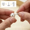 PERLAS BE SIUVIMO 12 VIENŲ Baltas ELEGANTAS ĮVAIRINGŲ DYDŽIŲ DEKORATYVUS