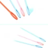 PLASTIKINĖS adatos 100 Vnt. 7cm Kelių spalvų glotnus, didelis tinklelis, ILGUS