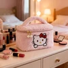 SANIRO HELLO KITTY PLIUSAS KOSMETIKOS KREPŠELIS