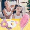 SULANKSTAMAS KELIONIŲ PLAUKŲ ŠEPETĖLIS SU PLASTIKINIU TRINTUKU 3 ROŽŲ RINKINYS
