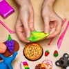 SUPER CAY PLASTICINE MOLIS POLIMERINĖ PUTOS 12 SPALVŲ KŪRYBINĖ MASĖ