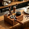 TAMPING ESPRESSO 51/54MM ORGANIZATORIAUS PRIEDAI GRAIKIŲ RIEŠUTŲ MEDIENA