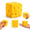 Toys GNIOTEK DIDELIS SŪRIS GELTONAS SŪRIO KUBAS ANTESTRESSAS ŽAISLAS 5 cm SQUISHY MOCHI