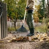 Vėduoklinis grėblys FISKARS SOLID WOOD, 182 cm