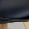WOLTU KĖDŽIŲ RINKINYS IŠ 4 VNT. VIRTUVĖ SVETAINĖ VALGAMASIS MINŠTOS MEDIENOS KOJELĖS