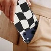 Voltuna Dėklas „Bold Monochrome Warp“ su MagSafe Apple iPhone 13-17 modeliams
