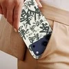 Voltuna Dėklas „Calligraphy Flow“ su MagSafe Apple iPhone 13-17 modeliams