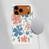 Voltuna Dėklas „Coral &amp; Mėlyna Blooms“ su MagSafe Apple iPhone 13-17 modeliams