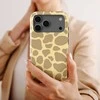 Voltuna Dėklas „Desert Giraffe Pattern“ su MagSafe Apple iPhone 13-17 modeliams