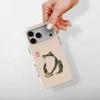 Voltuna Dėklas „Emerald Calligraphy Frog“ su MagSafe Apple iPhone 13-17 modeliams