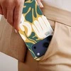 Voltuna Dėklas „Golden Orchid Frame“ su MagSafe Apple iPhone 13-17 modeliams