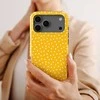 Voltuna Dėklas „Golden Star Dots“ su MagSafe Apple iPhone 13-17 modeliams