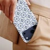 Voltuna Dėklas „Mėlyna &amp; Gold Filigree“ su MagSafe Apple iPhone 13-17 modeliams