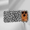 Voltuna Dėklas „Midnight Leopard Whiteout“ su MagSafe Apple iPhone 13-17 modeliams
