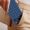 Voltuna Dėklas „Navy Mini Triangles“ su MagSafe Apple iPhone 13-17 modeliams