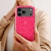 Voltuna Dėklas „Neon Heart Scribbles“ su MagSafe Apple iPhone 13-17 modeliams