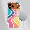 Voltuna Dėklas „Rainbow Groove“ su MagSafe Apple iPhone 13-17 modeliams