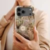 Voltuna Dėklas „Rococo Daydream“ su MagSafe Apple iPhone 13-17 modeliams