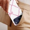 Voltuna Dėklas „Rožinė Lattice Elegance“ su MagSafe Apple iPhone 13-17 modeliams