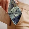 Voltuna Dėklas „Sidabrinis Leaf Elegance“ su MagSafe Apple iPhone 13-17 modeliams