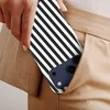Voltuna Dėklas „Slanted Line Mesh“ su MagSafe Apple iPhone 13-17 modeliams