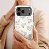 Voltuna Dėklas „Soft Meadow Florals“ su MagSafe Apple iPhone 13-17 modeliams