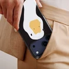 Voltuna Dėklas „Suspicious Goose Stare“ su MagSafe Apple iPhone 13-17 modeliams