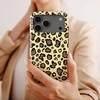 Voltuna Dėklas „Wild Savannah Spots“ su MagSafe Apple iPhone 13-17 modeliams