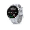 Išmanusis laikrodis Garmin Forerunner 965, Titano apvadas su „Whitestone“ (baltojo akmens) spalvos korpusu ir „Whitestone“ (baltojo akmens) ir „Powder Grey“ (pilkšvos) spalvos silikoniniu dirželiu