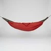 Hammock Underquilt Bushmen EASY poliesterio izoliacija daugiafunkcinė žalia/skarlatina