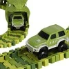 Ikonka Lenktynių trasa dinozaurai automobiliai 240 elementų