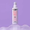 Noughty Hello Curls Primer purškiama formavimo priemonė garbanotiems ir banguotiems plaukams su jūros rudadumblių ekstraktais ir sviestmedžių aliejumi